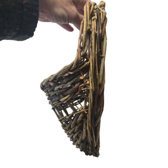 Vintage Wicker Wall Pocket Basket with Sunburst Design Hanging Willow Basket - Picture 7 of 12